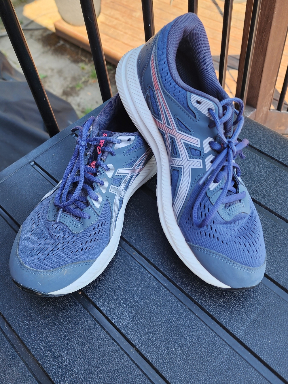 ASICS Women's Gel Contend 8 Running Shoes In Charcoal Gray